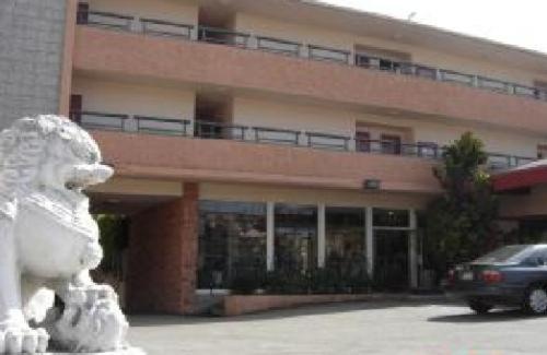 Royal Century Hotel at LAX image 2